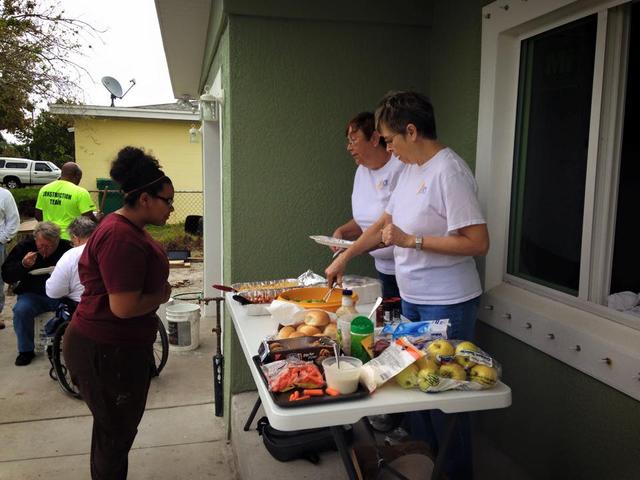 Lunch Break provided by Hope